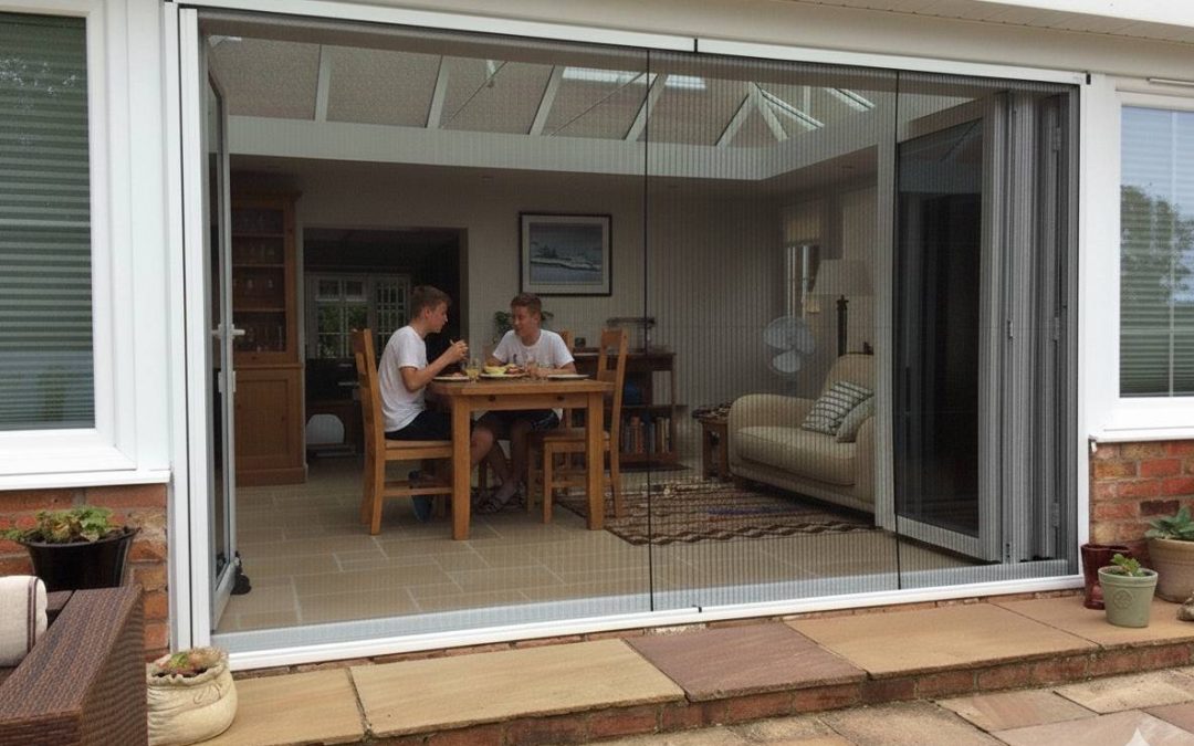 Do Retractable Screens Work? The Truth From 12 Years in the Trenches